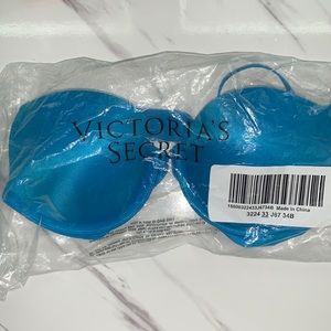 Victoria’s Secret Very Sexy Push Up Bra
